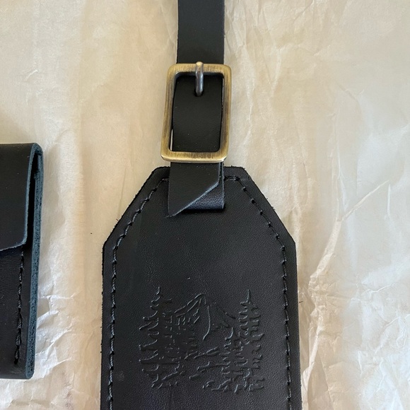 Portland Leather Goods: Smooth Black Minimalist, Envelope Wallet, Luggage Tag - Picture 3 of 4